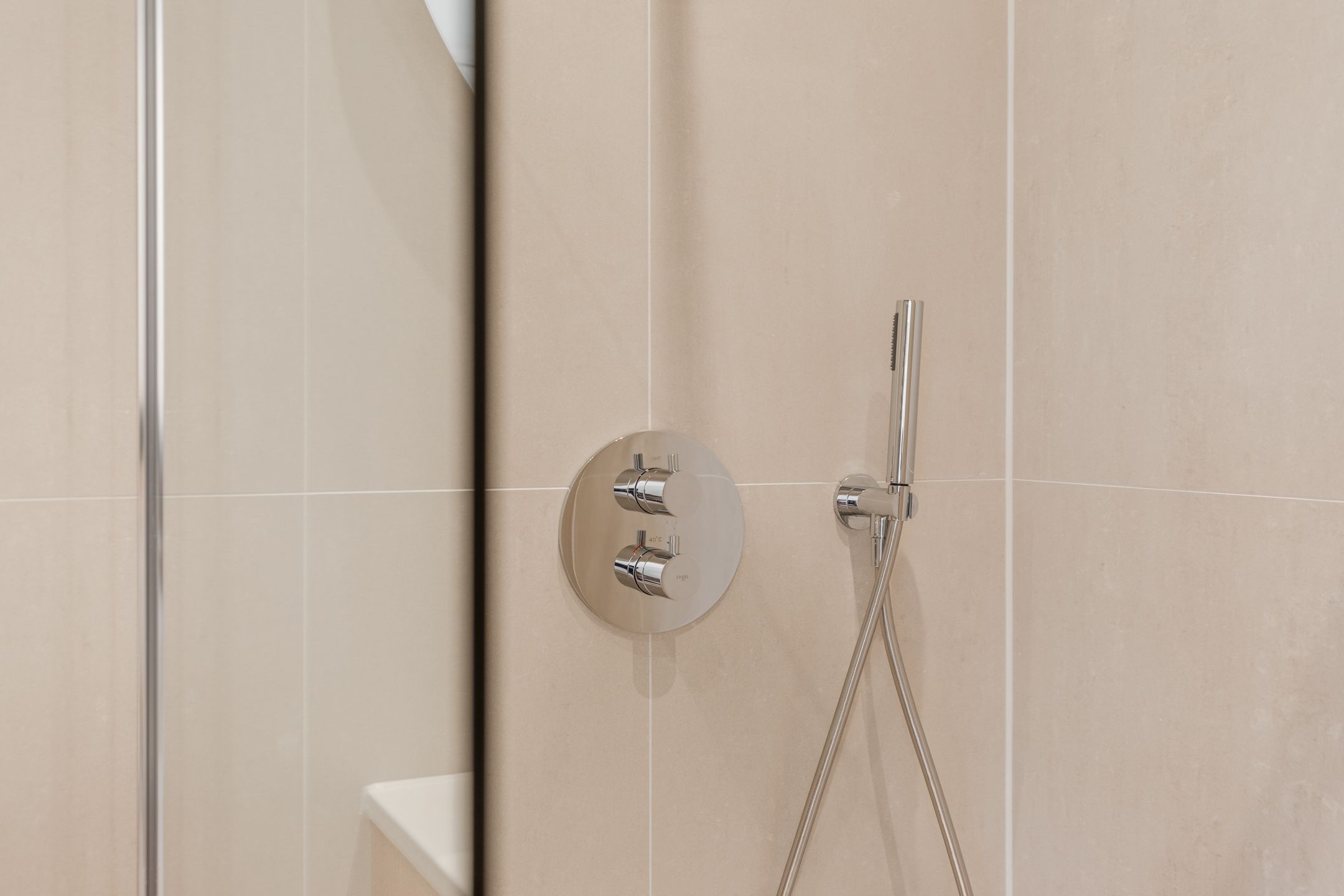 Foto 33 van Admiraal De Ruijterweg 95-D