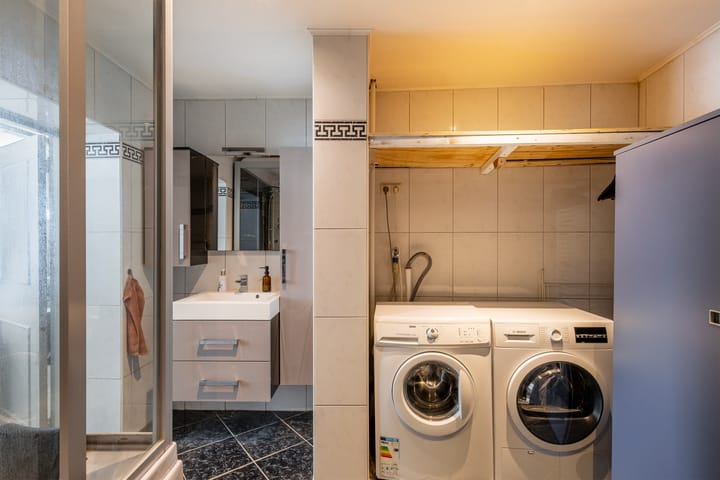 Foto 13 van Leliestraat 2