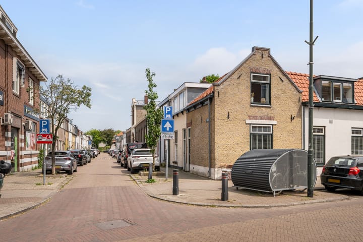 Foto 25 van Leliestraat 2