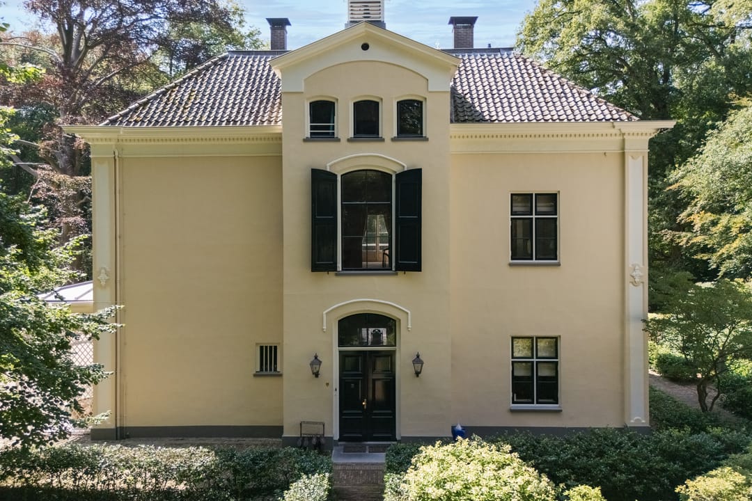 Photo 11 of H.W. Iordensweg 91