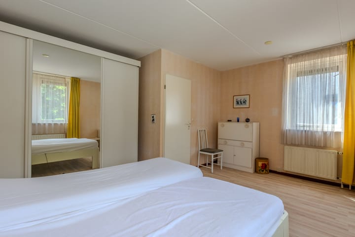 Photo 13 of Pontiaanstraat 12