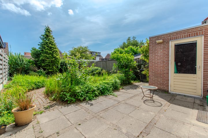 Photo 19 of Pontiaanstraat 12