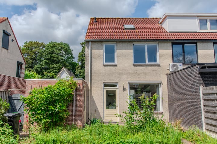 Photo 20 of Pontiaanstraat 12