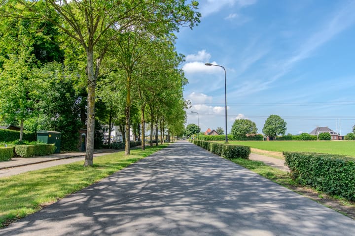 Photo 31 of Pontiaanstraat 12