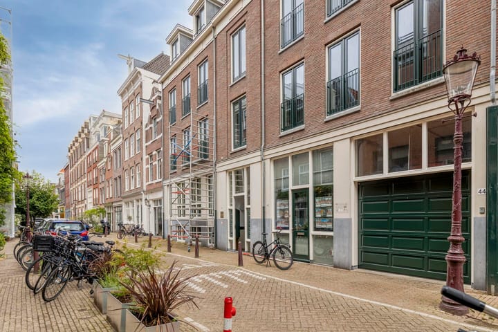 Photo 3 of Utrechtsedwarsstraat 48-A