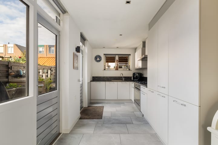 Foto 12 van Akkerwindeveld 4