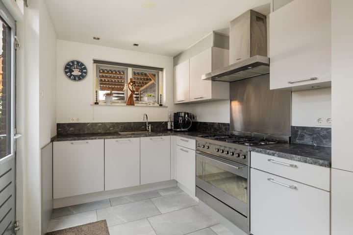 Foto 13 van Akkerwindeveld 4