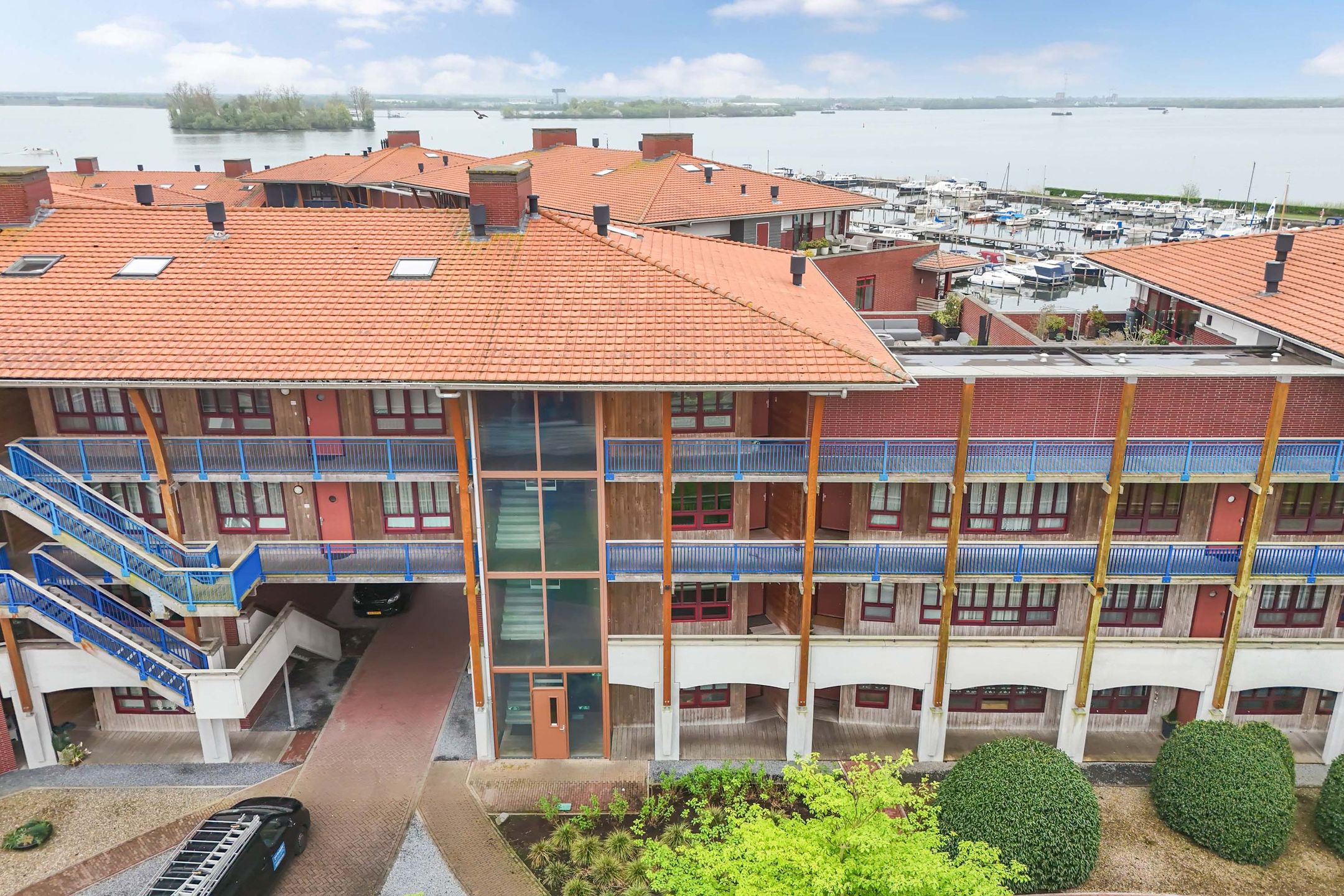 Photo 42 of Zuiderzee op Zuid 94