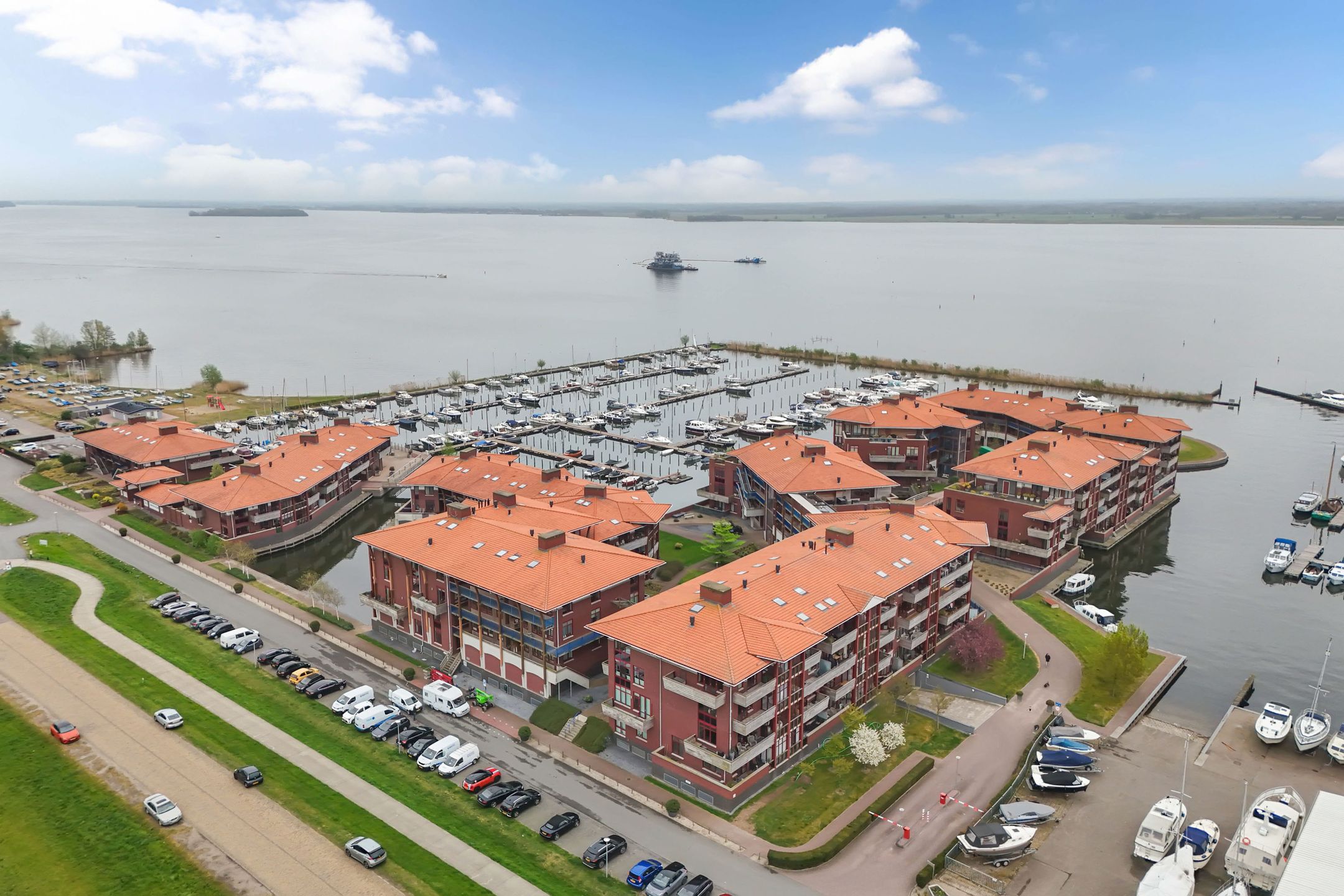 Photo 45 of Zuiderzee op Zuid 94