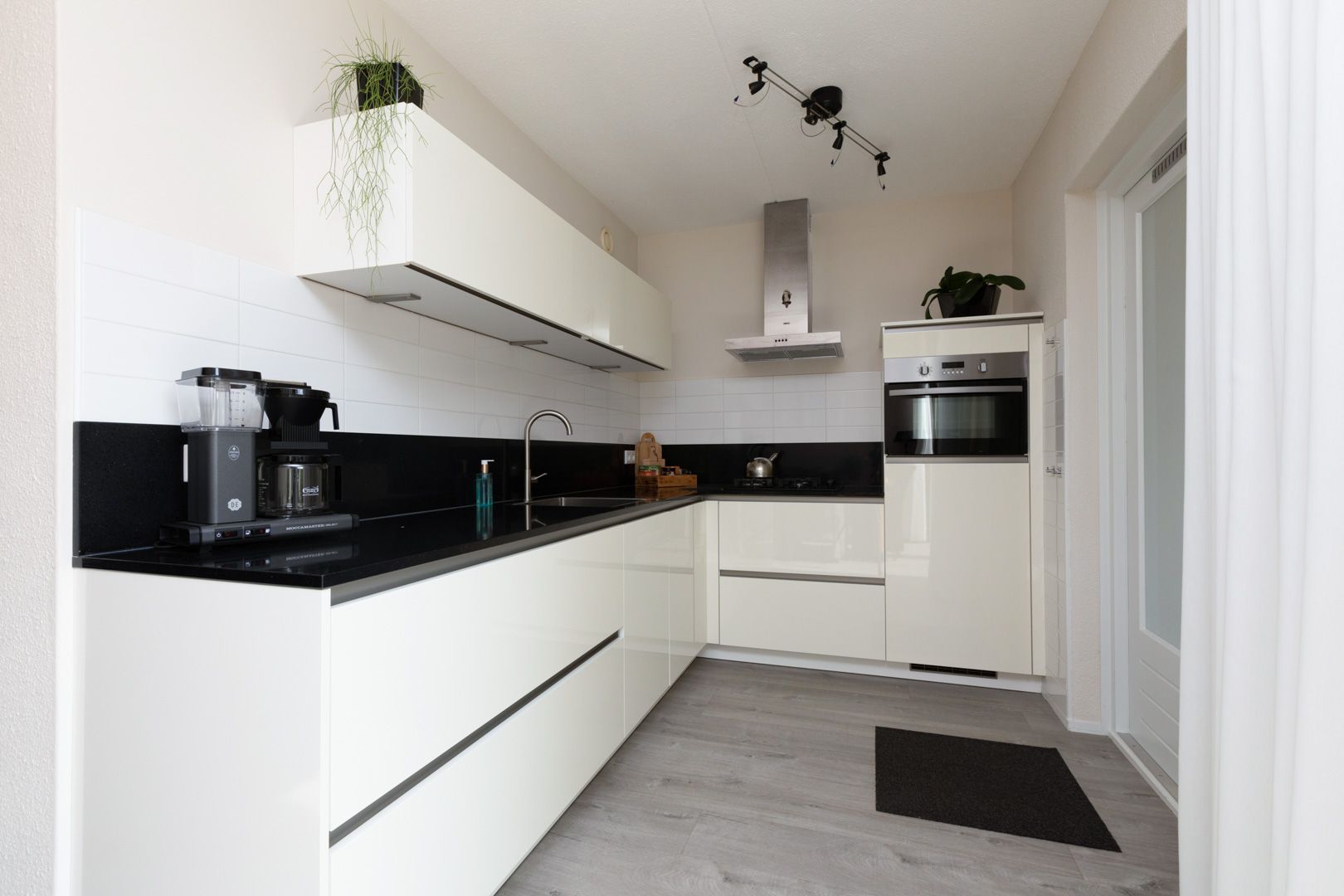 Foto 9 van Tomme 8-A