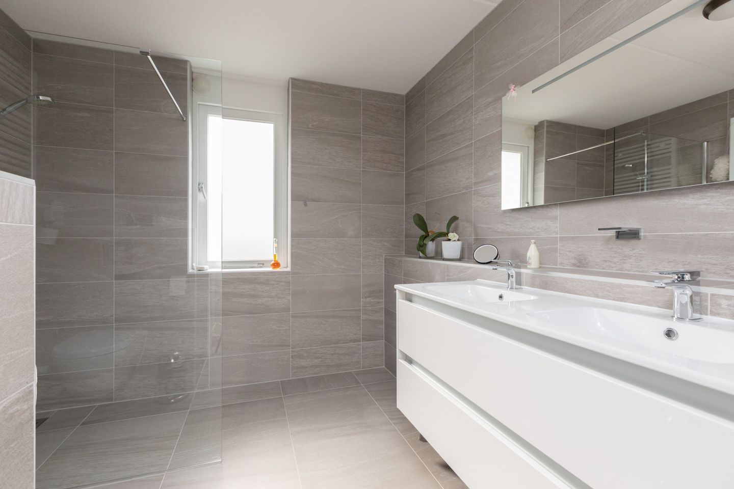 Foto 20 van Tomme 8-A