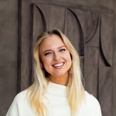 Luna Visser - Vastgoedadviseur