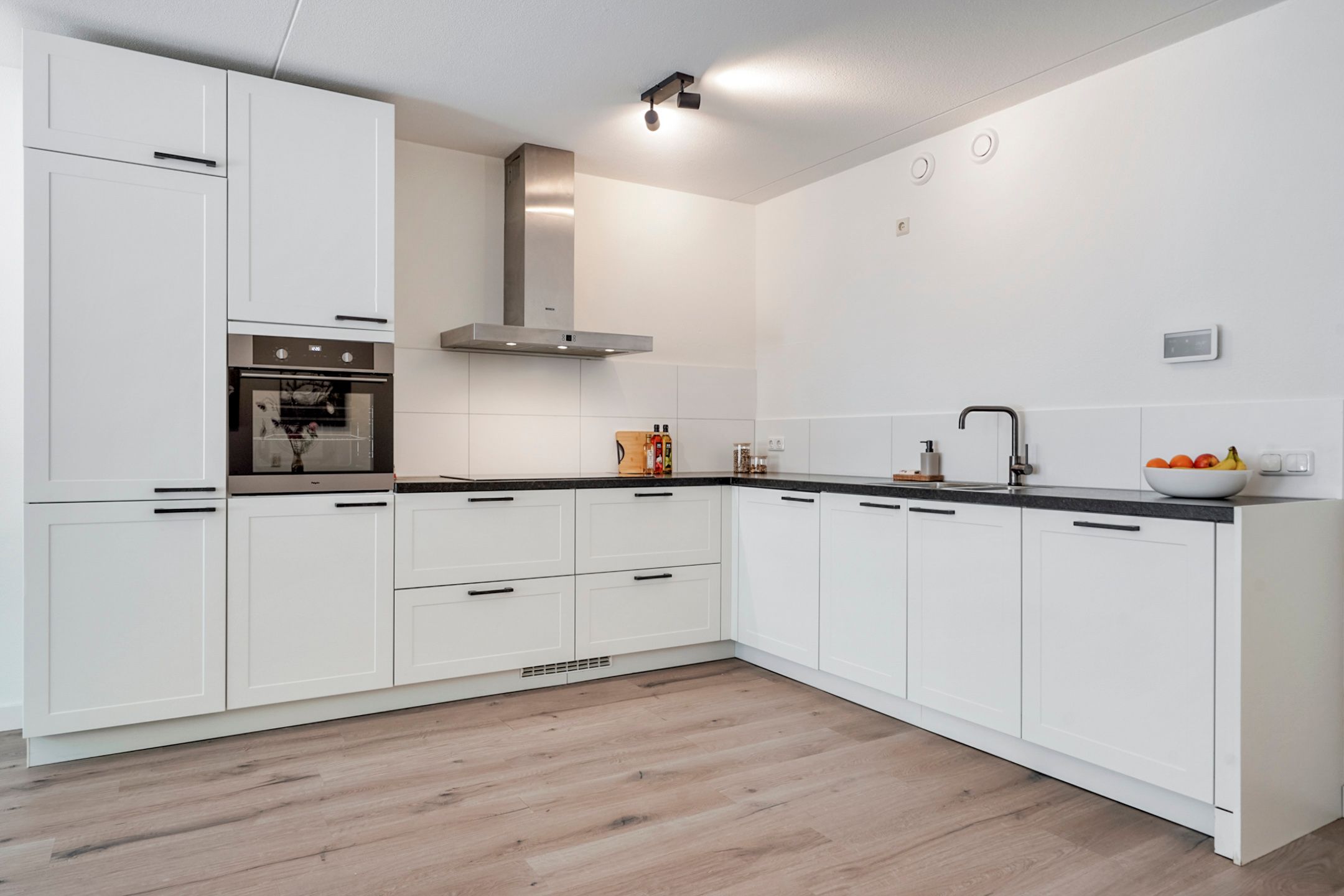 Foto 9 van Lokerenpassage 16