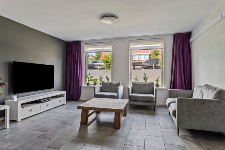 Photo 2 of van Glymesstraat 4