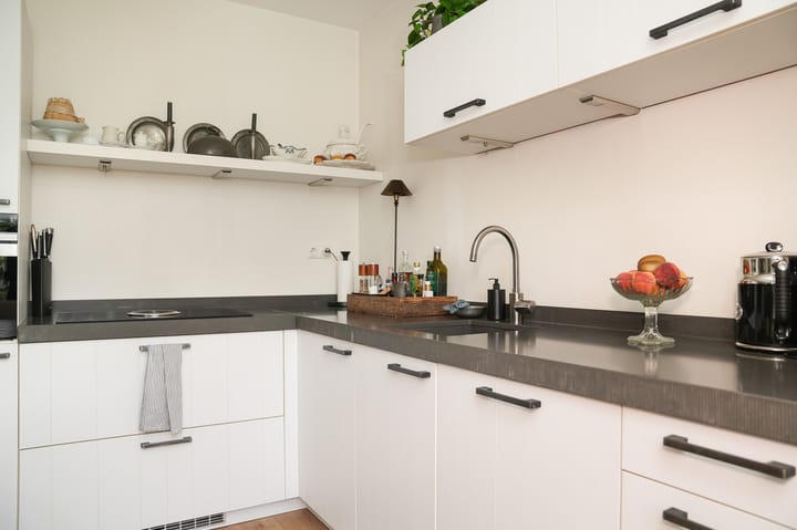 Photo 9 of Rijnstraat 8-D