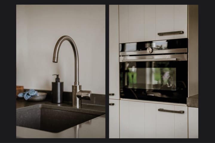 Photo 10 of Rijnstraat 8-D