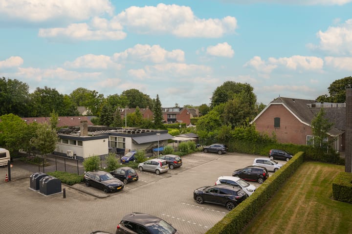 Photo 33 of Rijnstraat 8-D