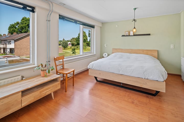 Foto 4 van Van Goghlaan 210