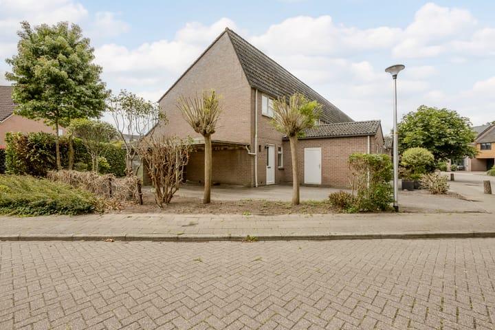 Foto 2 van Weegbree 47