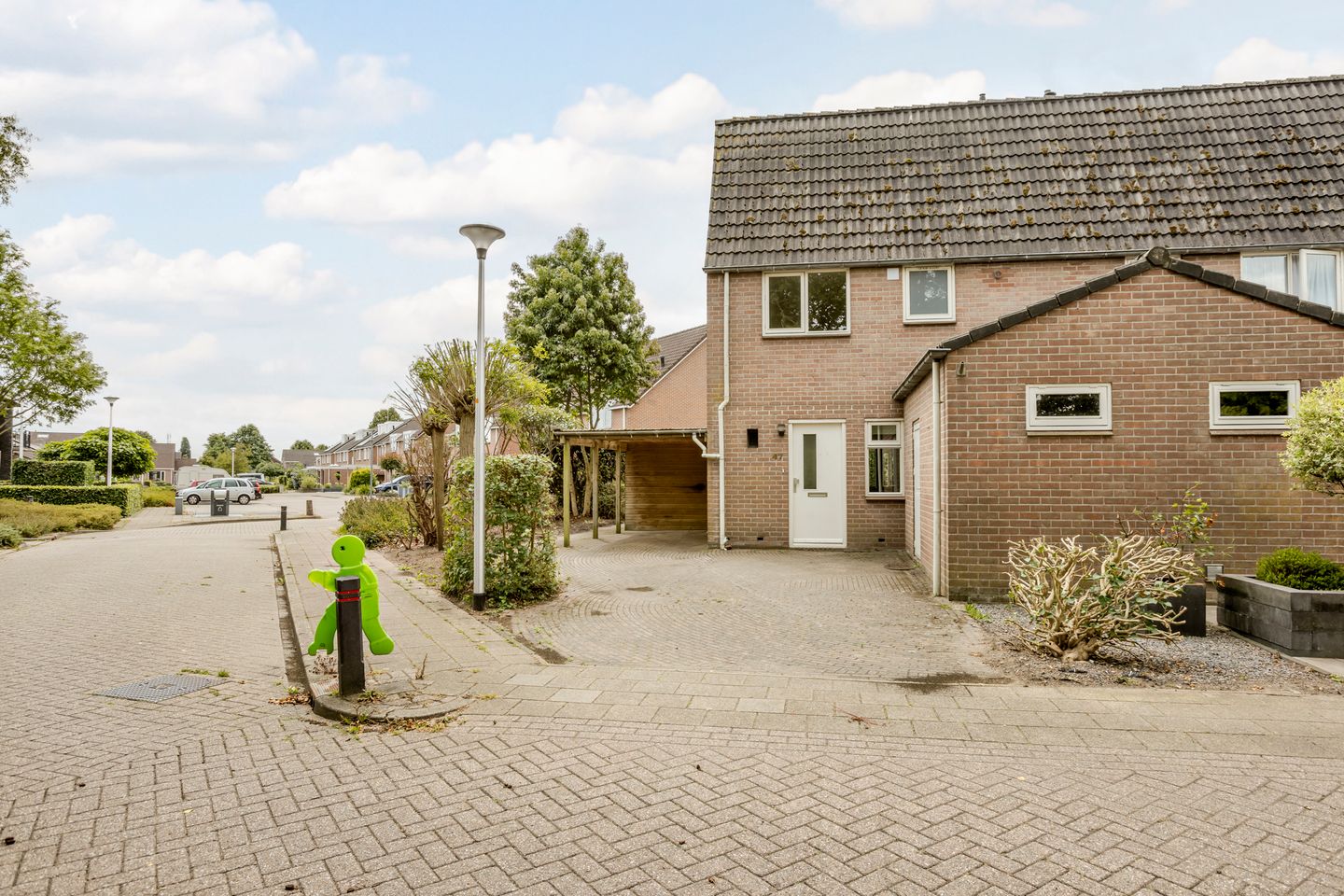 Foto 4 van Weegbree 47