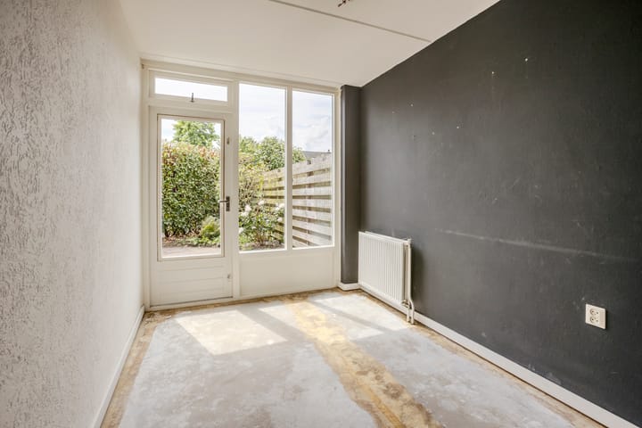 Foto 11 van Weegbree 47