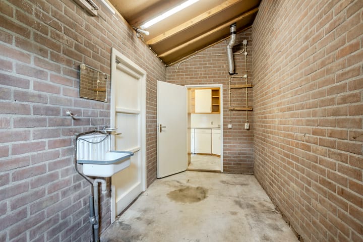 Foto 20 van Weegbree 47