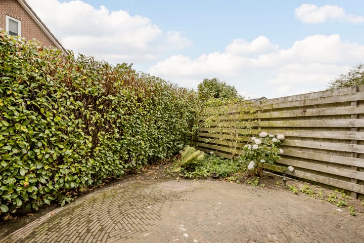 Foto 42 van Weegbree 47