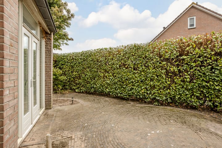 Foto 43 van Weegbree 47