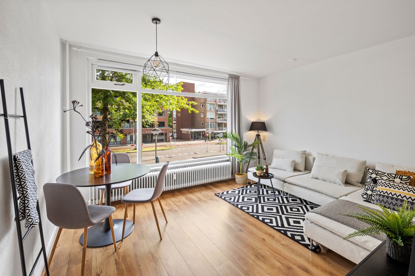 Photo 1 of Pastoor van Akenstraat 2