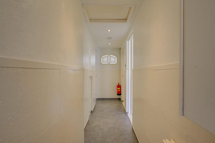 Foto 4 van Cornelis Trompstraat 18