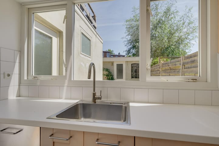 Foto 15 van Cornelis Trompstraat 18