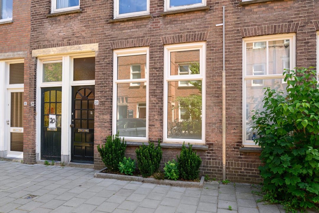 Foto 1 van Cornelis Trompstraat 18