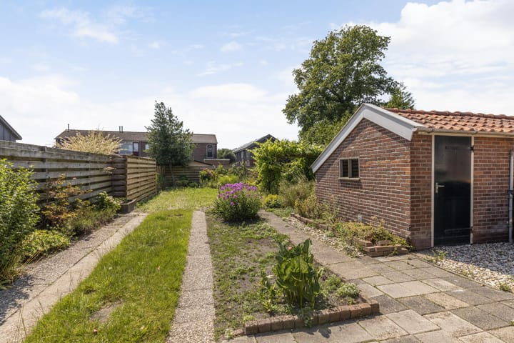 Foto 15 van Schoolstraat 18