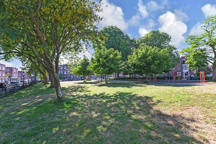 Foto 16 van Newtonplein 66-A