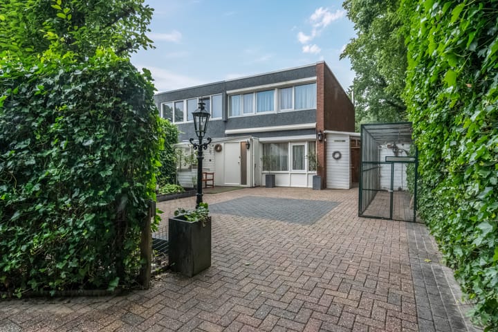 Foto 1 van Stuurhut 31