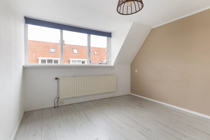 Foto 19 van Dennenstraat 70