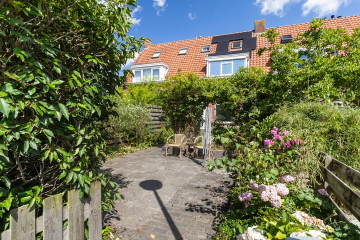 Foto 29 van Dennenstraat 70