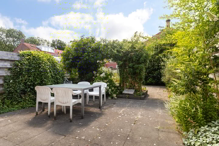 Foto 31 van Dennenstraat 70