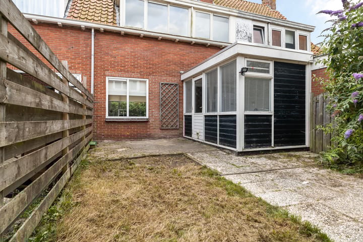 Foto 34 van Dennenstraat 70