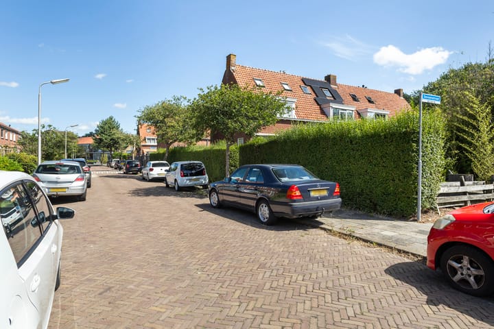 Foto 38 van Dennenstraat 70