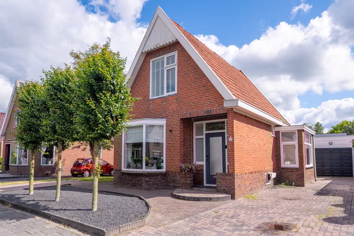 Foto 1 van Burg v Roijenstr Oost 47