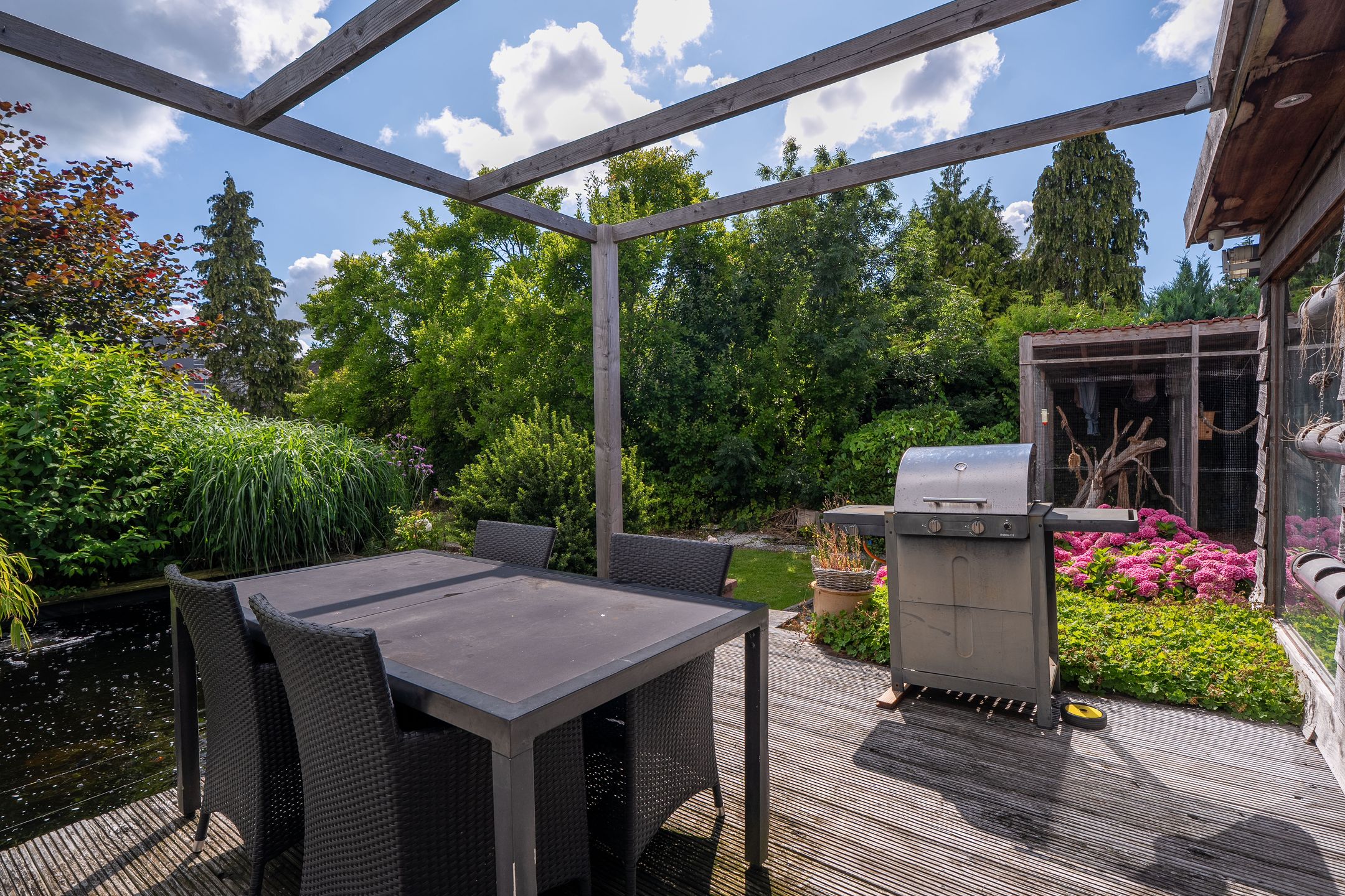 Foto 3 van Burg v Roijenstr Oost 47