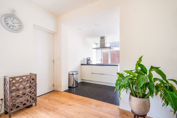 Foto 18 van Burg v Roijenstr Oost 47