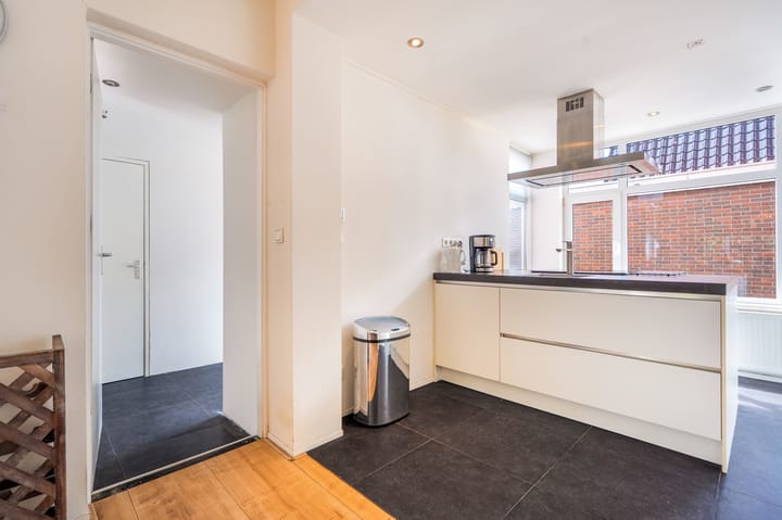 Foto 25 van Burg v Roijenstr Oost 47