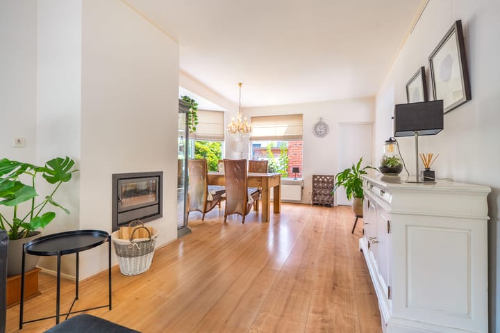 Foto 14 van Burg v Roijenstr Oost 47