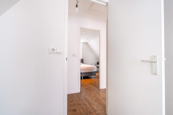 Foto 41 van Burg v Roijenstr Oost 47