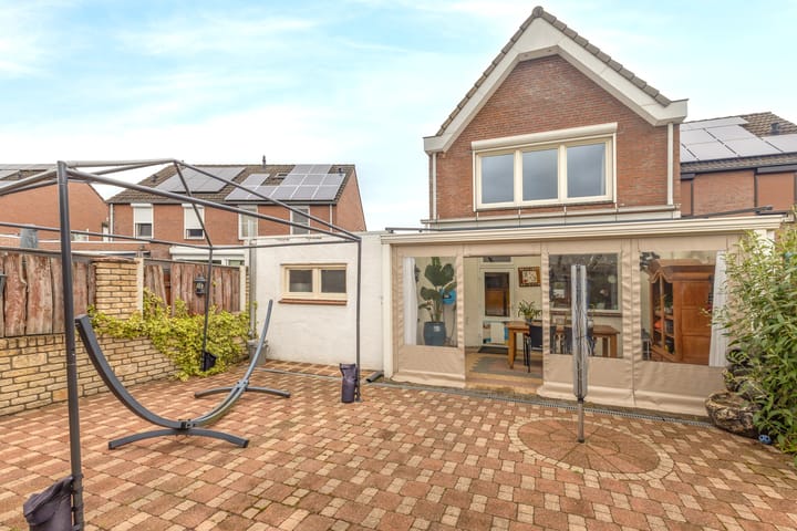 Foto 18 van Karensstraat 30