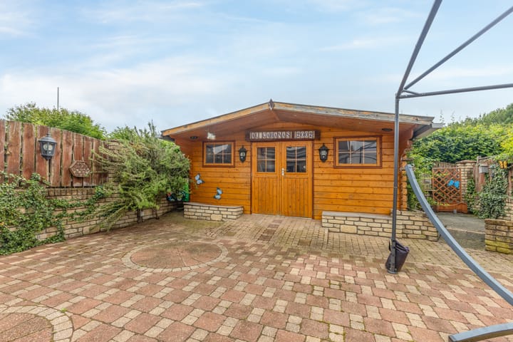 Foto 16 van Karensstraat 30