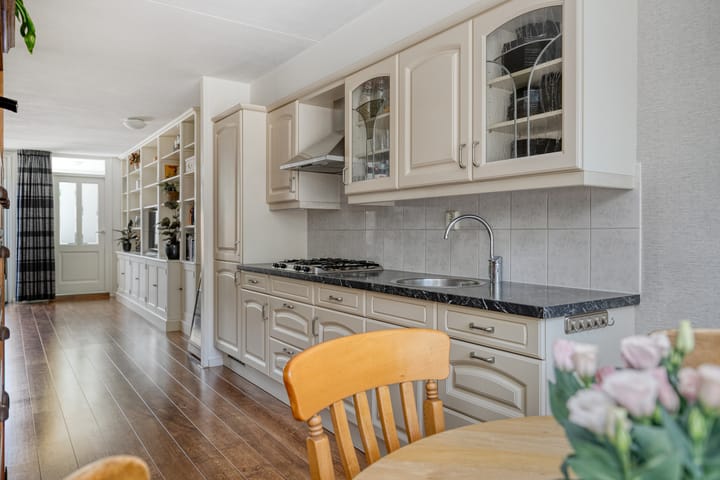 Photo 10 of Spanjesingel 66