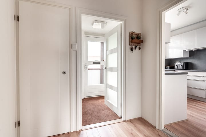 Foto 15 van Esdoornlaan 2